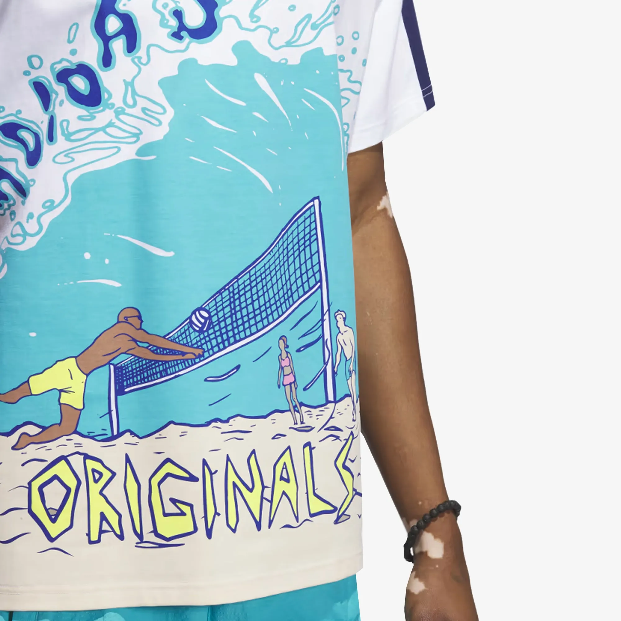 BEACH SPORTS ART TEE 'WHITE/BLUE'