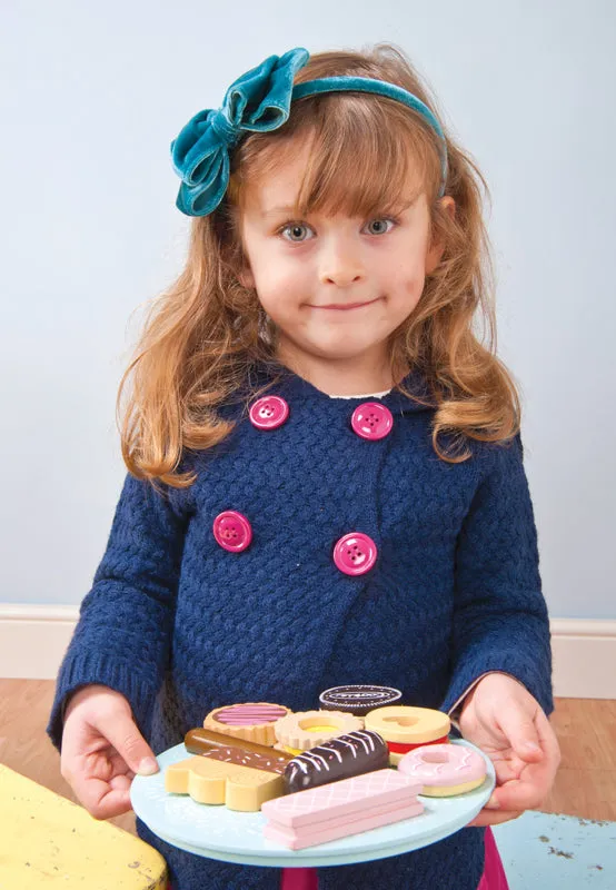 Biscuit & Plate Set