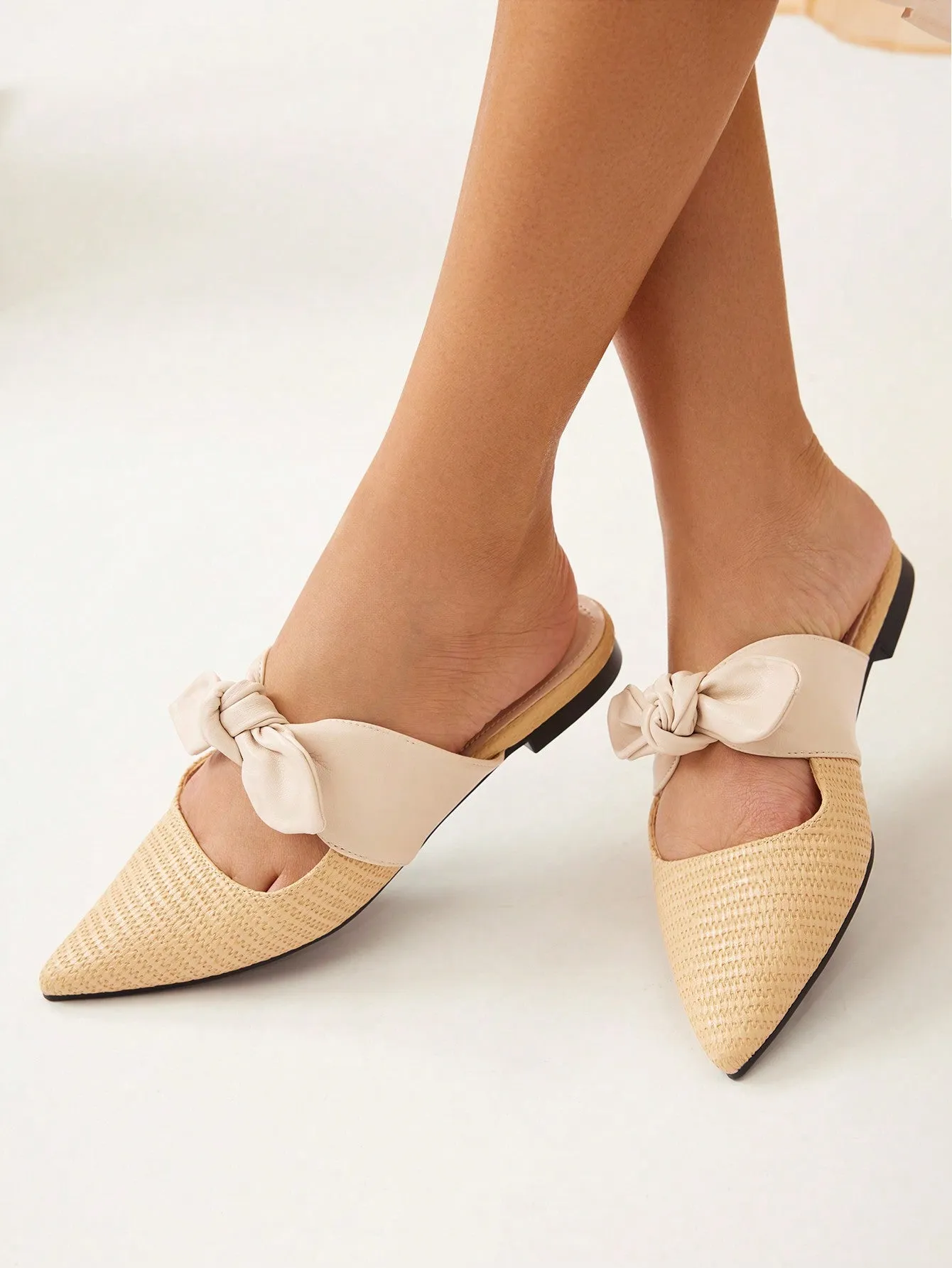 CUCCOO CHICEST Women's Comfortable And Fashionable Pointed Toe Flat Mules, Summer New Arrival