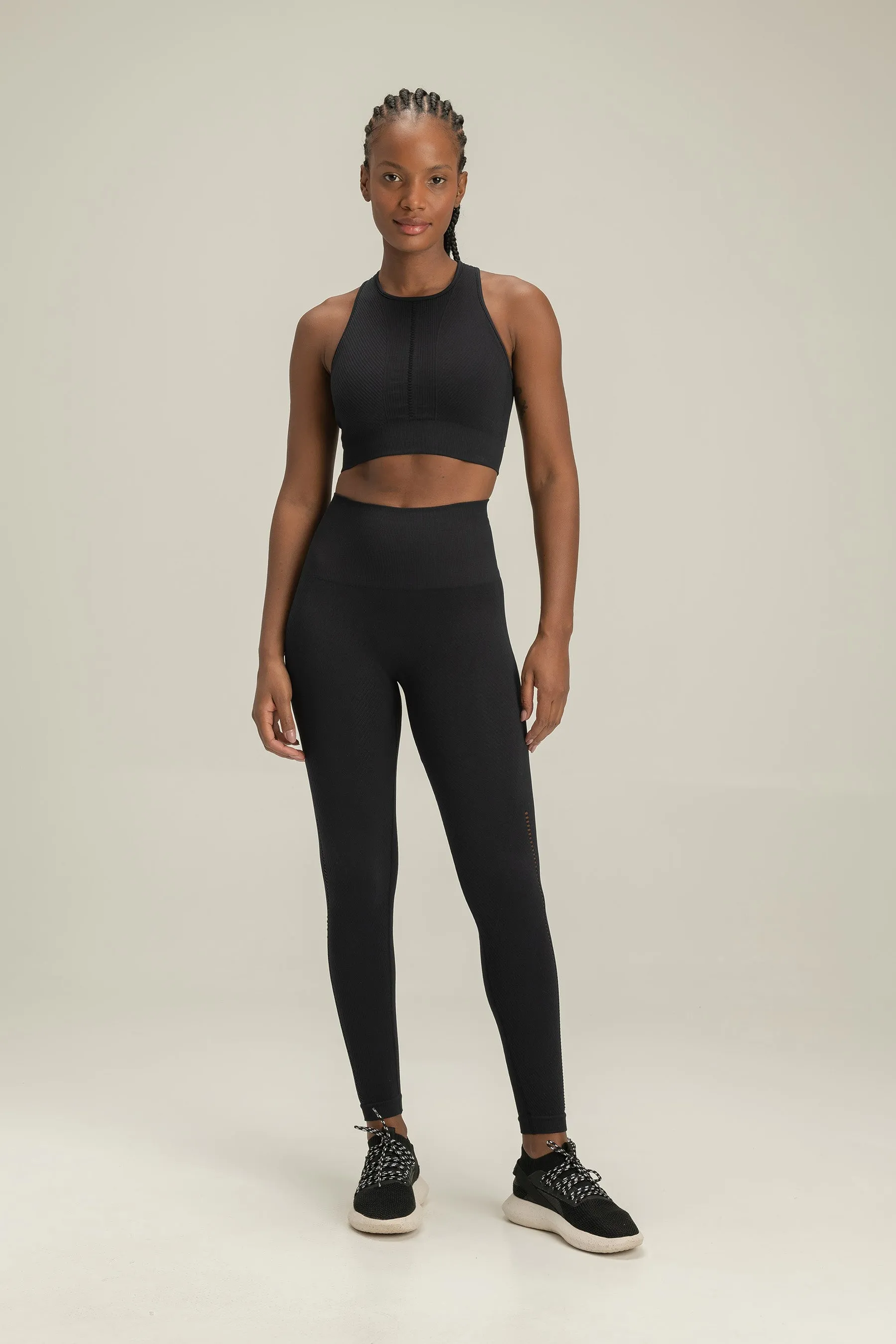 Dynamic Seamless Sports Bra