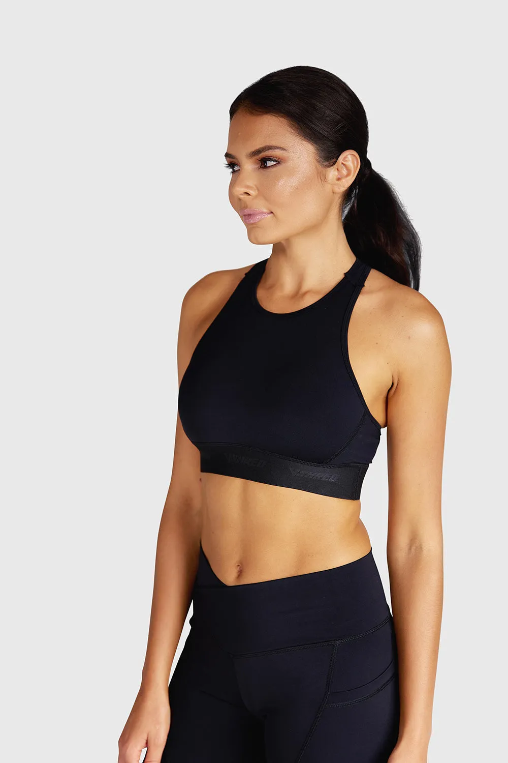 ESSENTIAL HIGH NECK SPORTS BRA