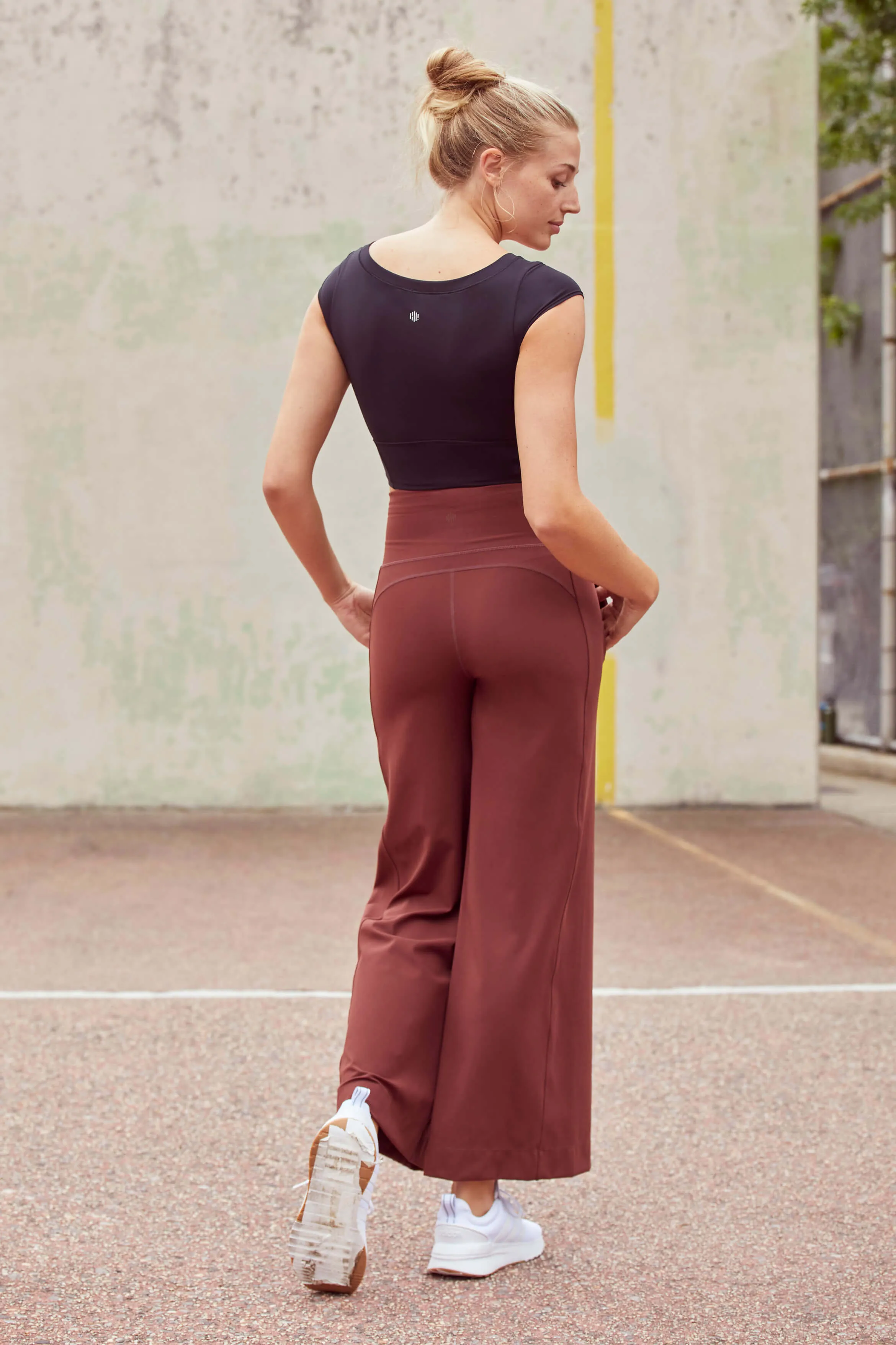 Mousse Drawstring Wide Leg Pants