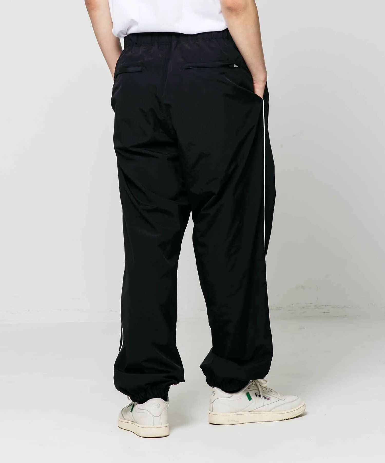 PIPING NYLON PANTS