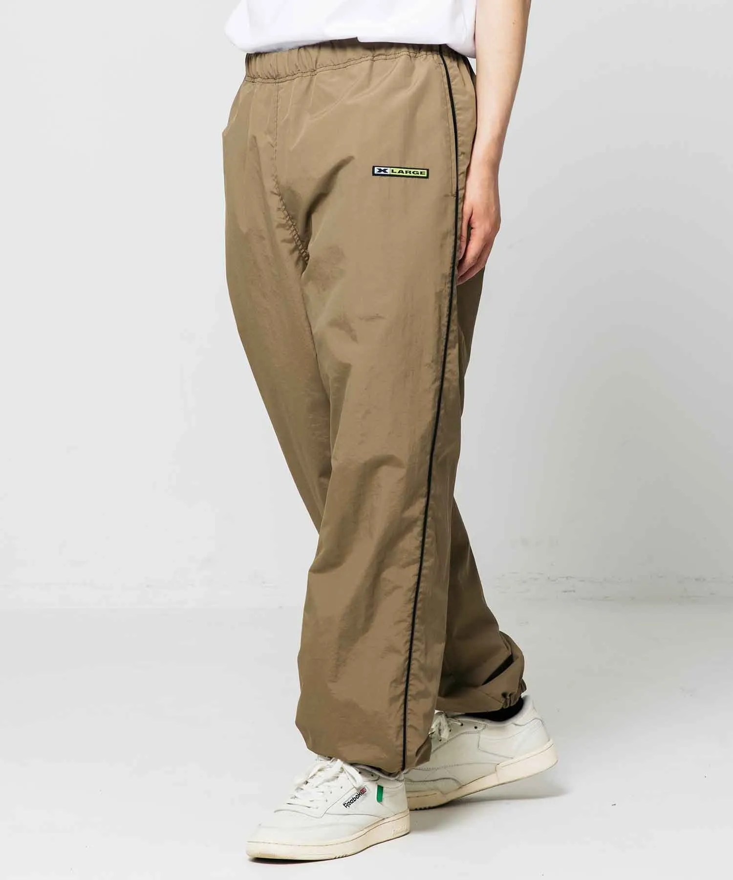 PIPING NYLON PANTS