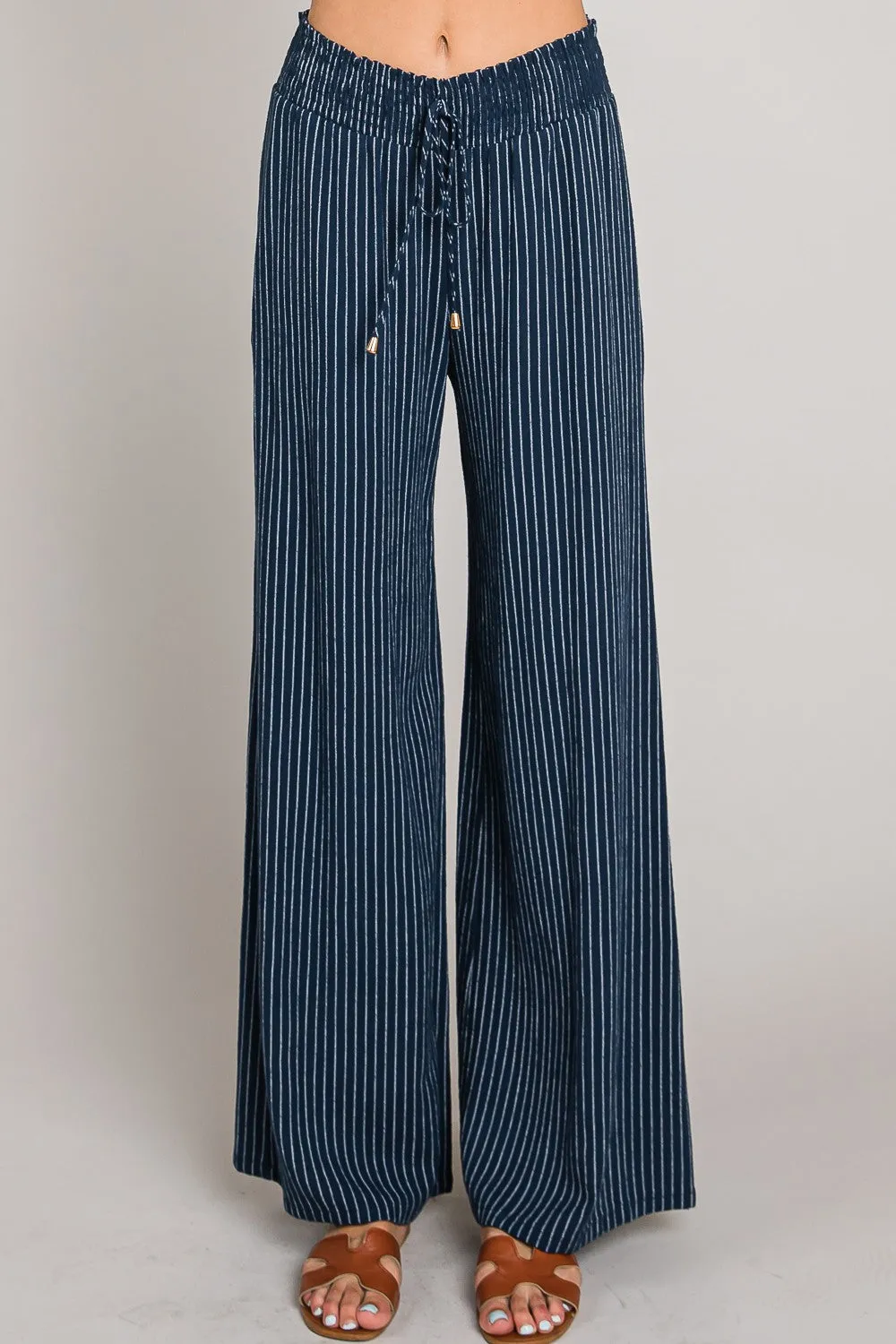 STRIPED LINEN SMOCKED PANTS