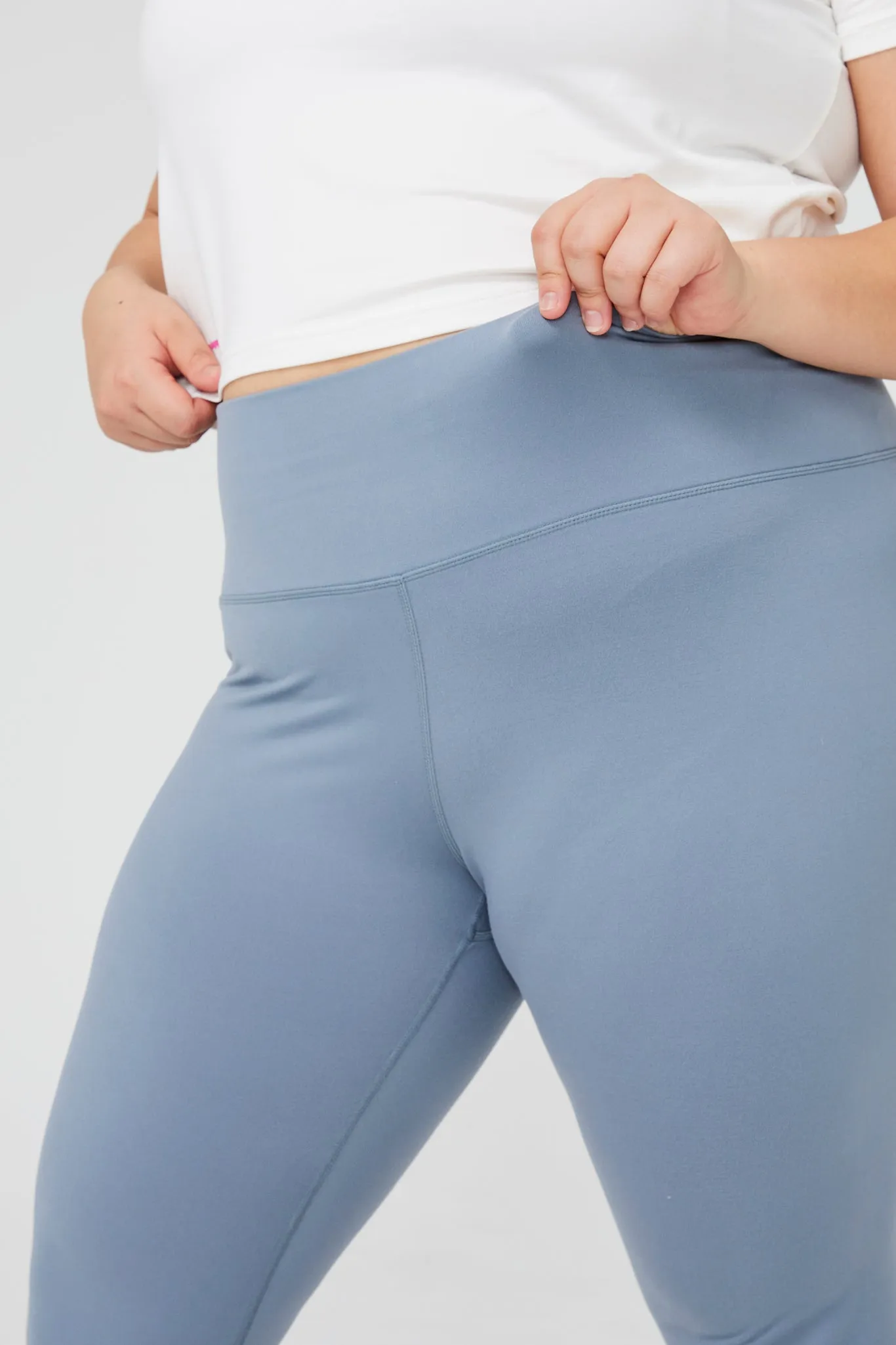 TLC Leggings in Dove Gray